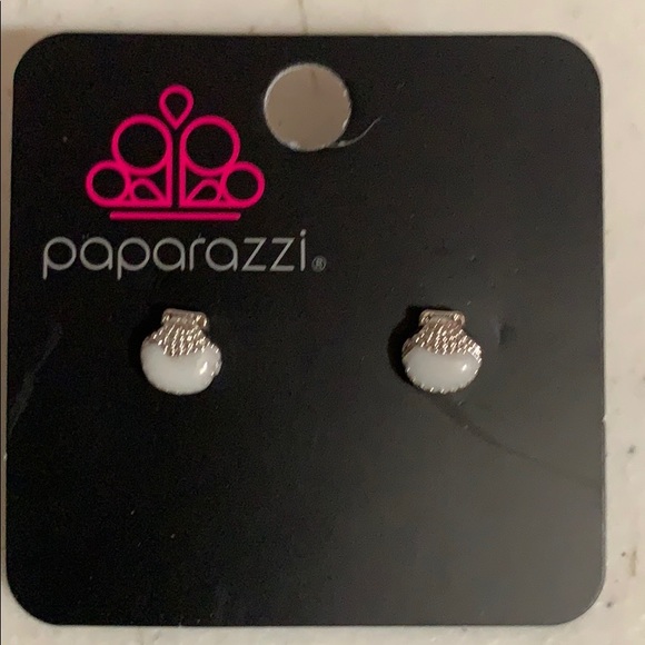 Paparazzi Starlight Shimmer Tropical Earrings - Picture 4 of 6
